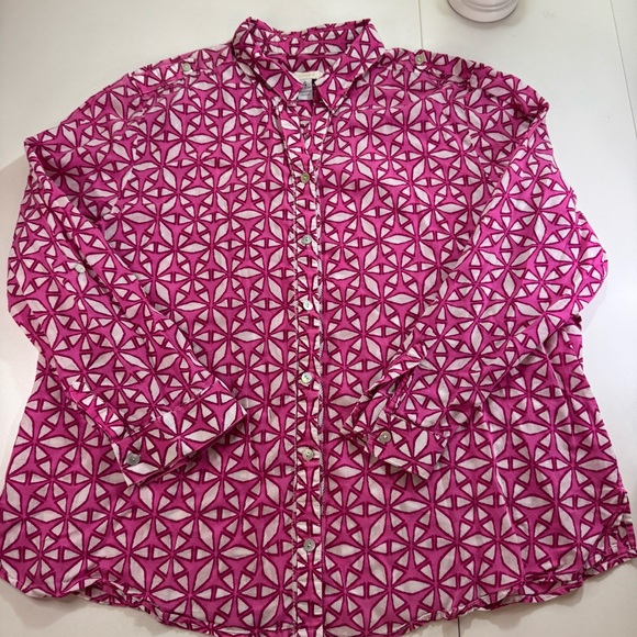 Chico's Size 4 Pink White Geometric Print Button Down Shirt Blouse Top 4 XXL - Picture 1 of 9